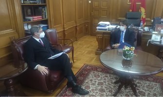 Depolitizacija i profesionalizacija službenika važan segment unapređenja rada policije