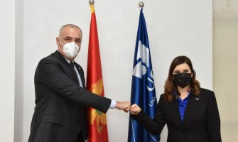 Univerzitet mora biti autonomna institucija bez uticaja politike u procesu upravljanja