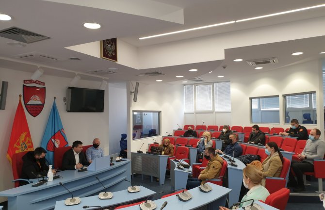 BP: 45 pacijenata na kovid odjeljenju, građani se okupljaju, slijedi pojačana kontrola