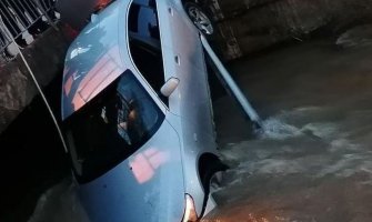 Bijelo Polje: BMW završio u rijeci 