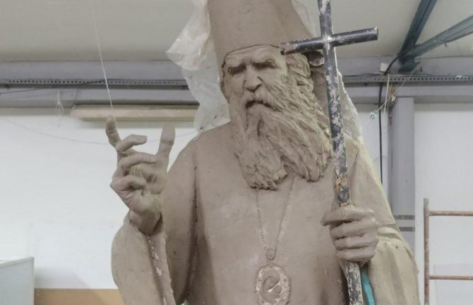 Jedan spomenik Amfilohiju će biti podignut u rodnom Kolašinu, drugi na Cetinju