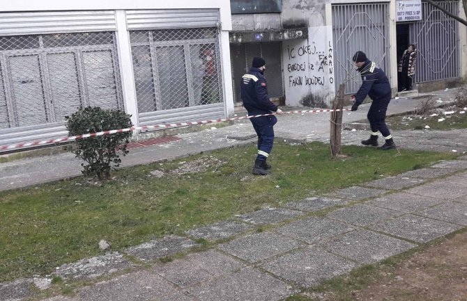 Podgorica: Snažni udari vjetra napravili štetu, u toku sanacija, građani da budu oprezni