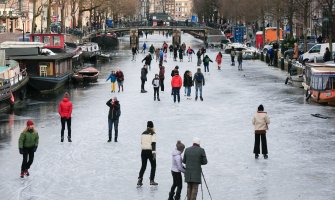 Holanđani opet mogu da klizaju: Nakon tri godine zima zaledila kanale