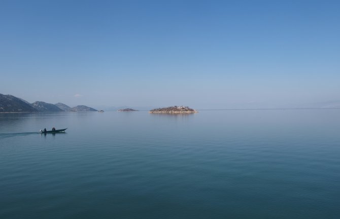 Nastavak vrućina, danas do 35 stepeni