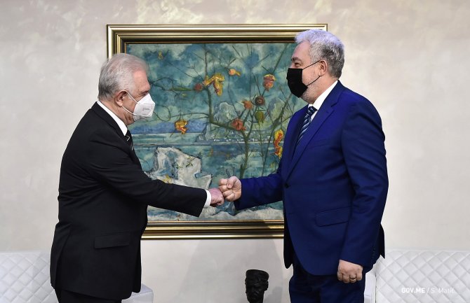 Vlada o predloženim izmjenama Zakona o tužilaštvu da se konsultuje sa evropskim partnerima