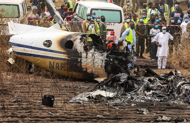 Srušio se vojni avion u Nigeriji, sedmoro poginulih