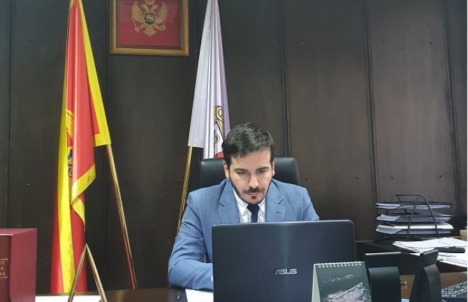 Jokić osudio vandalski čin skrnavljenja crkve Svetog Nikole