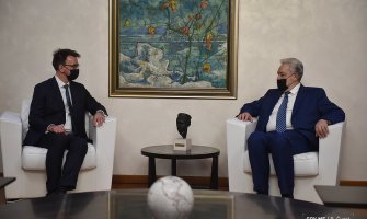 Krivokapić zahvalio Rusiji na isporuci vakcina: Proces vakcinacije veoma bitan za Crnu Goru kao turističku destinaciju