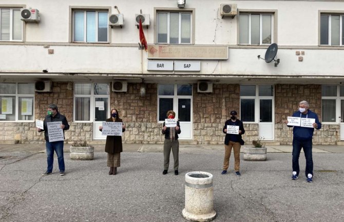 Bar se sjeća Senada Đečevića - zločin u Štrpcima ne zaboravlja