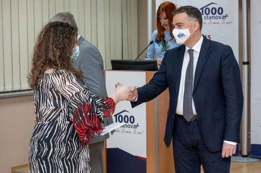 15695468637574393443712275309925225320104699n