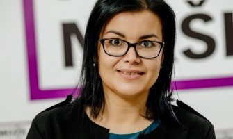 Smanjiće porez za 50%, riješiti stambeno pitanje samohranih roditelja