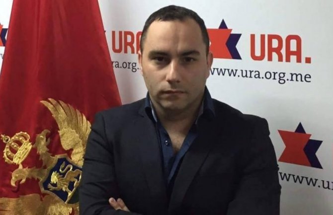 Ministarstvo finansija da nađe način da poveća plate zdravstvenim radnicima