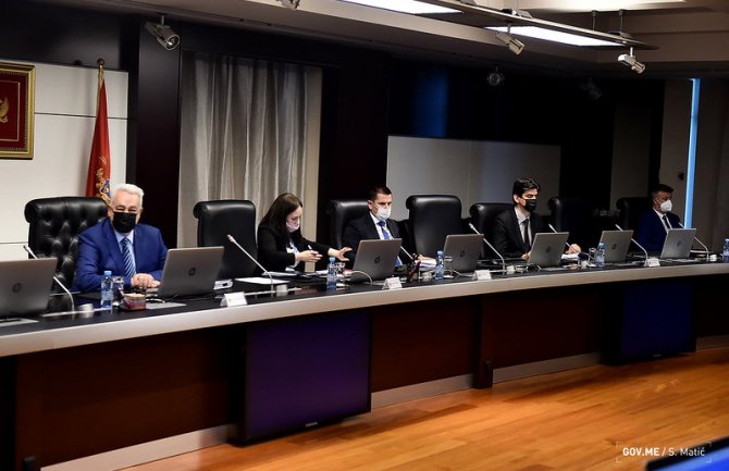 Neprihvatljivo kašnjenje projekata zbog neefikasnosti organa uprave