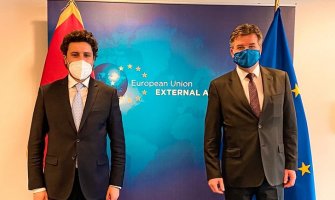 Abazović - Lajčak: Vlada jasno stremi potrebnim reformama