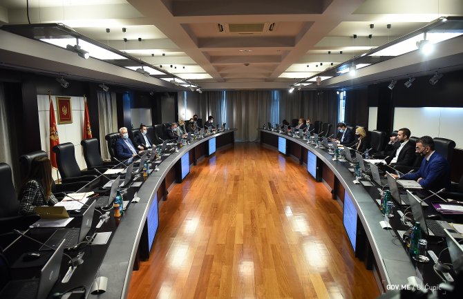 Krivokapić na čelu Savjeta za reformu javne uprave, predat 131 zahtjev za sticanje crnogorskog državljanstva