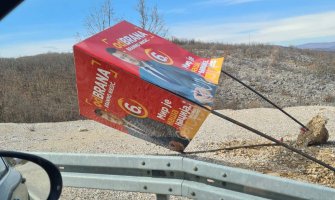 Demokrate: Nastavljene prijetnje Koprivici