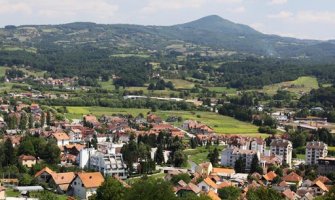 Žena preminula nakon što joj je pozlilo na biračkom mjestu u Kosjeriću