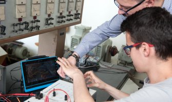 Vještačka inteligencija na Elektrotehničkom fakultetu i u crnogorskim okvirima