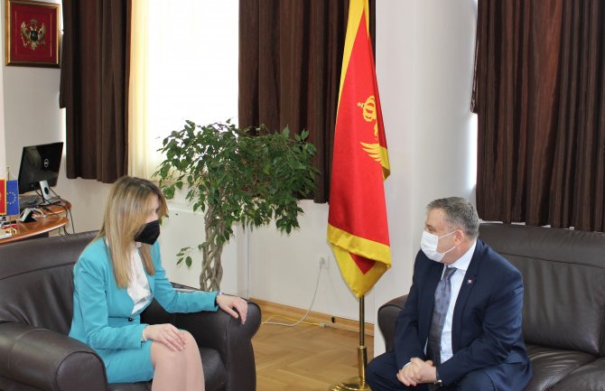 Bratić i Timonije: Dobri odnosi i snažnije kulturno povezivanje zajednički je interes dvije prijateljske zemlje