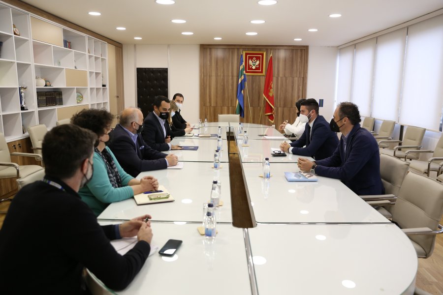 BarsastanakpredsjednikaOptineidirektoraJPMorskodobro01