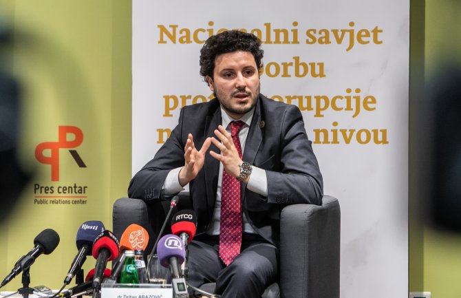 Abazović: Obećali smo građanima da mafija neće vladati Crnom Gorom i to se ostvaruje