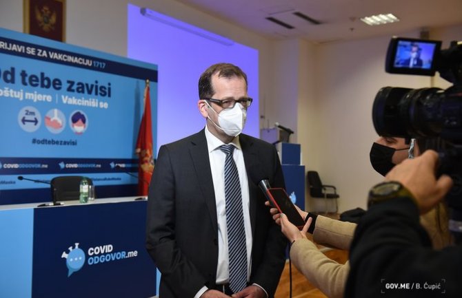 Dr Jansen:  Sigurno još ovo ljeto i jesen moramo izdržati, u Njemačkoj veći broj zaraženih nego kod vas