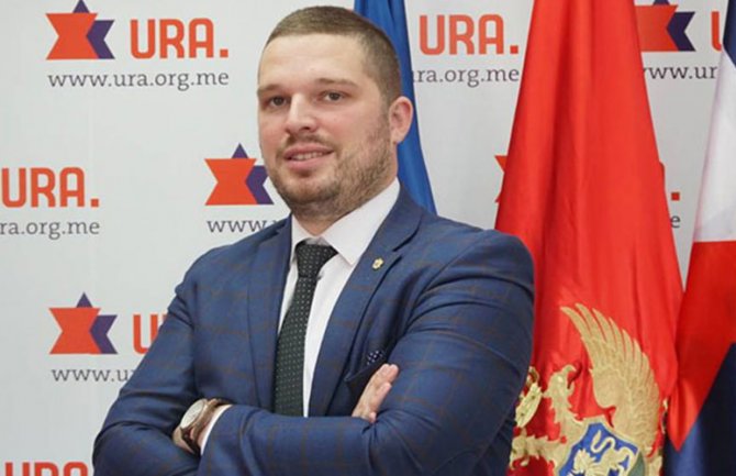 Mikić: Dok je SD bio vlast, kriminalne grupe postale jače od države, a SD funkcioneri bogataši