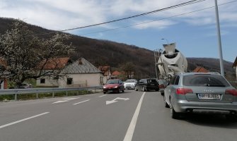 Bijelo Polje: Sudar dva vozila u Kruševu (FOTO)