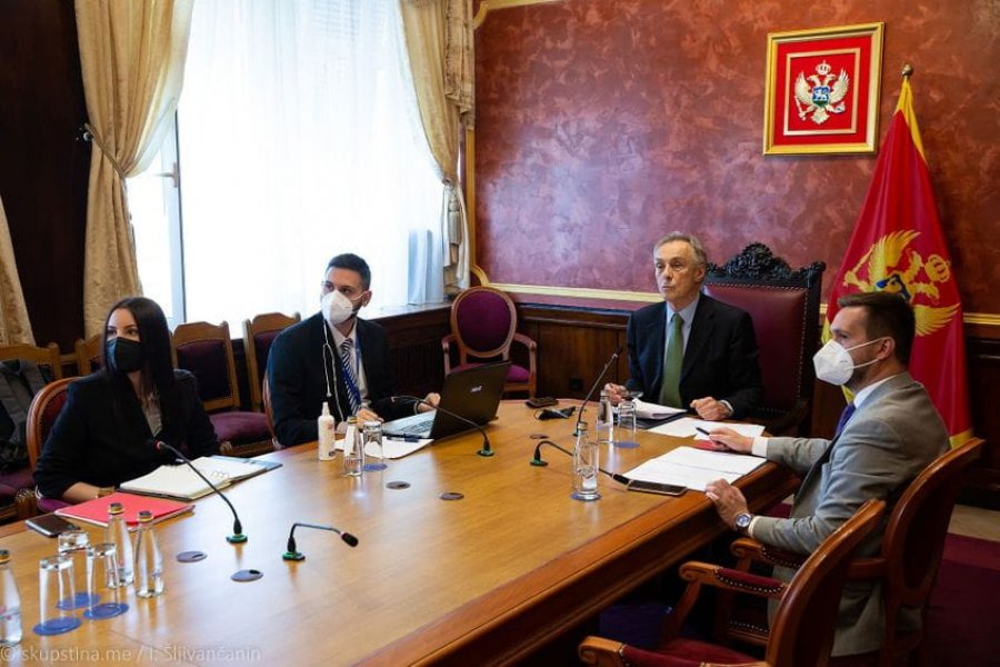 1619444289img3913i848x565