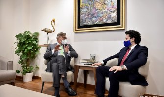 Abazović pozvao njemačke turiste da ljetuju a investitore da ulažu u CG