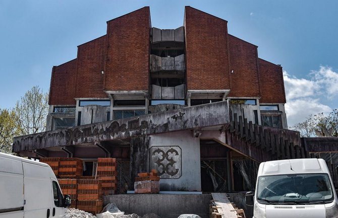 Novi izgled Hotela Zeta do kraja avgusta