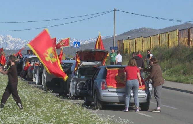 Patriotska auto-kolona 29. juna u Podgorici