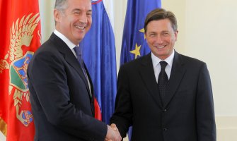 Pahor stiže u Crnu Goru na radnu večeru sa Đukanovićem
