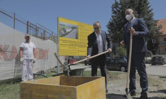 Cetinje: Položen kamen temeljac za izgradnju svlačionica i adaptaciju pomoćnog fudbalskog terena 