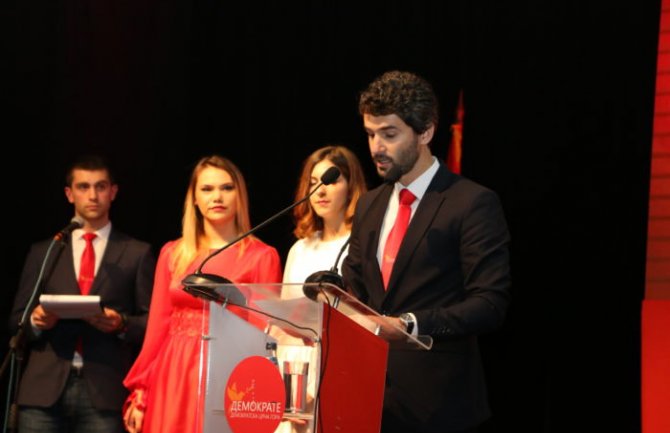 Krstović: Čin skrnavljenja hrama Svetog Vasilija nigdje i nikome nije donio dobra,pa neće ni nama