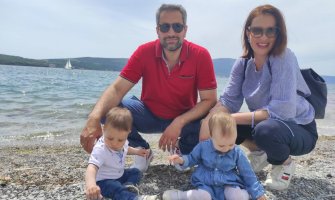 Jelena odlučila da doji blizance nakon preporuka ljekara: Društvo nedovoljno svjesno blagotvornog i hranljivog dejstva majčinog mlijeka