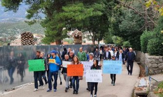 Budvanska URA: Aman istinske i dobronamjerene proteste građana želi da označi razlogom svog sunovrata