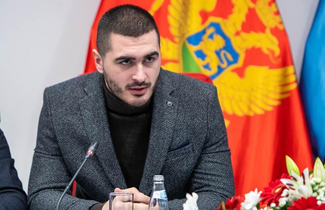 Dašić: Ne odustajati od povećanja akciza na duvanske proizvode