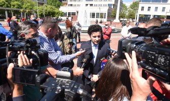 Abazović: Žao mi zbog načina na koji su napustili partiju, svako trči koliko može