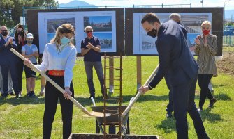 Počela izgradnja škole u Tološima, Vuković: Ulaganje u mlade, garant budućnosti...
