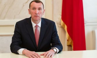 Novović: Vlada ostavila policiju bez službenih auta, i ugrozila bezbjednost svih građana