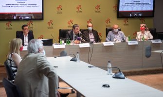 Adžić: Temeljnim ugovorom sa SPC se  inostrana institucija i njen nelegalni posjed želi legalizovati