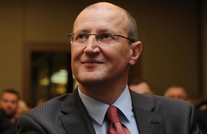 Bojović:  Vanredni parlamentarni izbori jedini izlaz iz aktuelne situacije