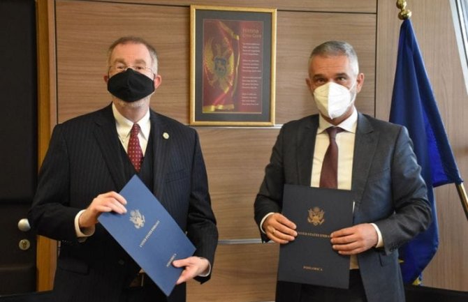 Brđanin i Grifit potpisali Memorandum o razumijevanju