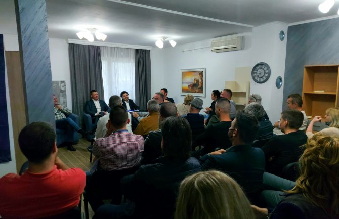 Abazović na Cetinju: Nikad nećemo dati Crnu Goru