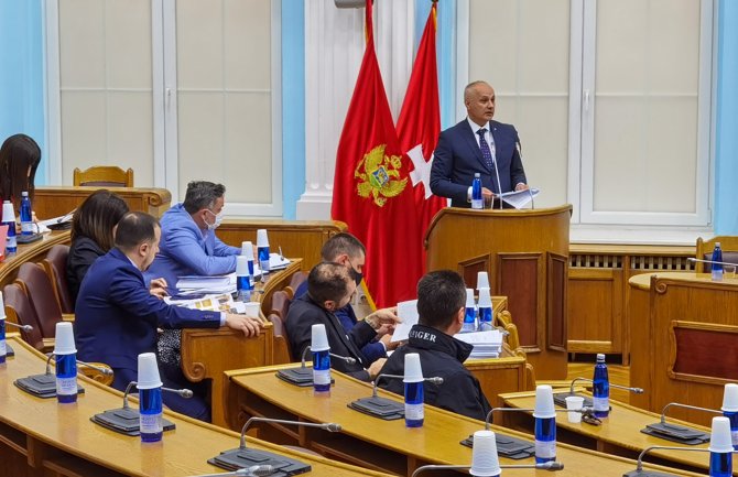 Kašćelan: Uprkos krizi, uspjeli da uštedimo i gradimo grad