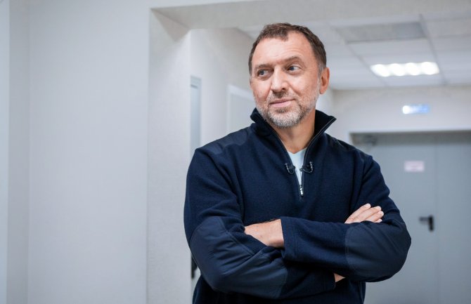 Deripaska donira KCCG-u najmoderniju laboratoriju za PCR testiranje 