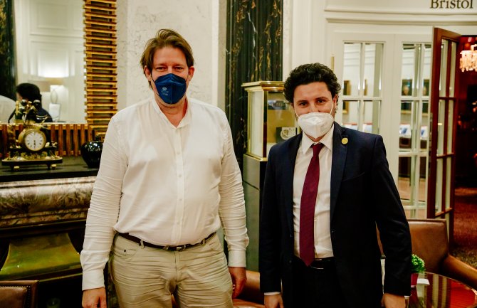 Abazović i Vajs u Beču: Reforme u oblasti vladavine prava prioritet