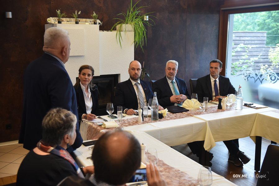 51264663055fb336c7c8bo