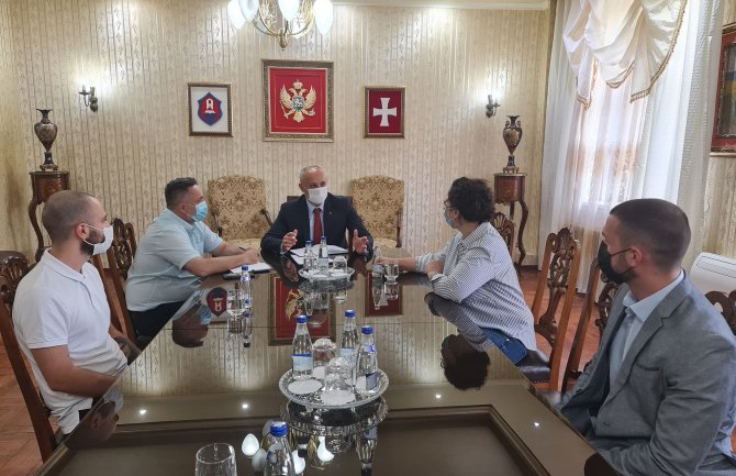 Prijestonica će raditi Lokalni akcioni plan za unapređenje kvaliteta života LGBTIQ osoba